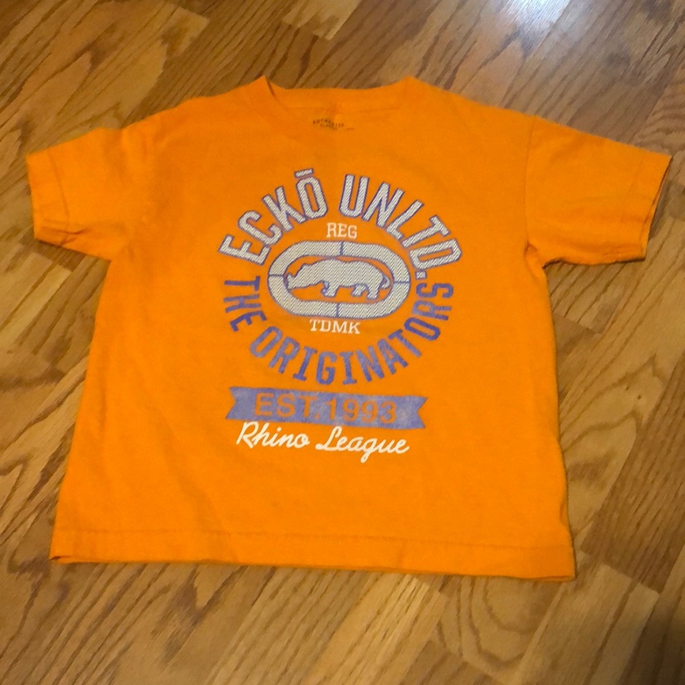 Boys Ecko shirt size 5/6
